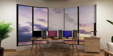 逃脱黑暗中的骗子 (Hustler in the dark)